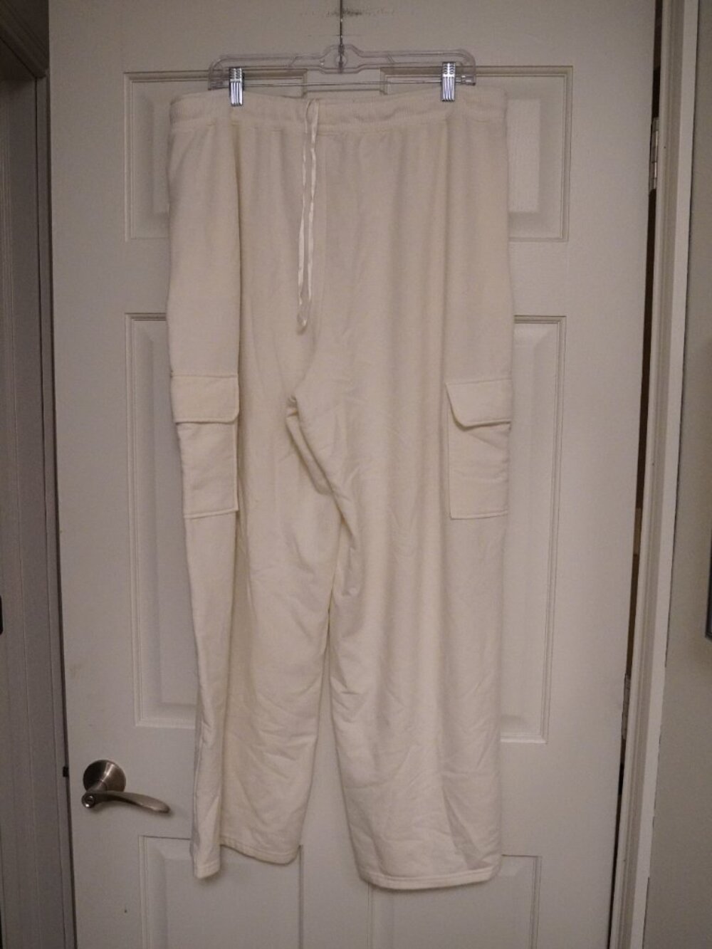 State of Day Cream Cozy Lounge Cargo Sweatpants XL Soft Quiet Luxury - Picture 2 of 4